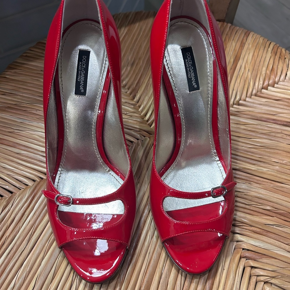 Dolce & Gabbana Glossy Red Heels